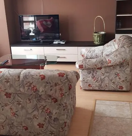 Appartamento слънчев с прекрасна гледка, паркинг. Smoljan