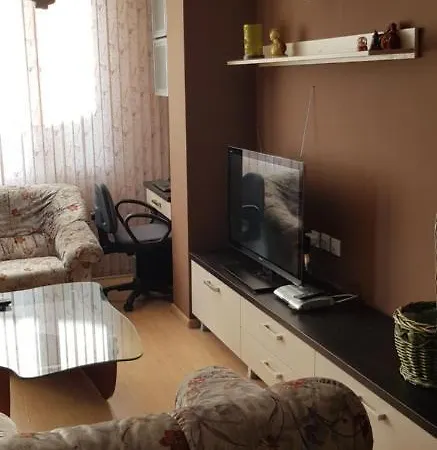 слънчев с прекрасна гледка, паркинг. Appartamento Smoljan