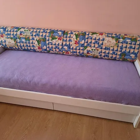 слънчев с прекрасна гледка, паркинг. 아파트 스몰랸