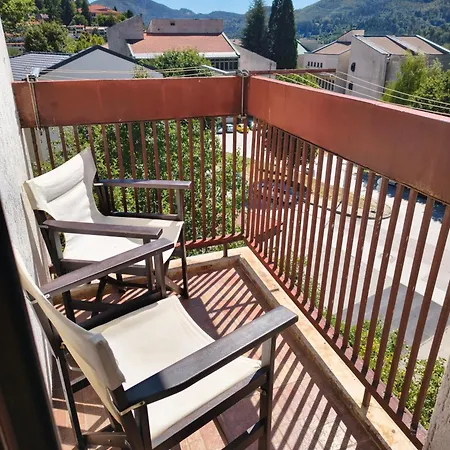 слънчев с прекрасна гледка, паркинг. 아파트