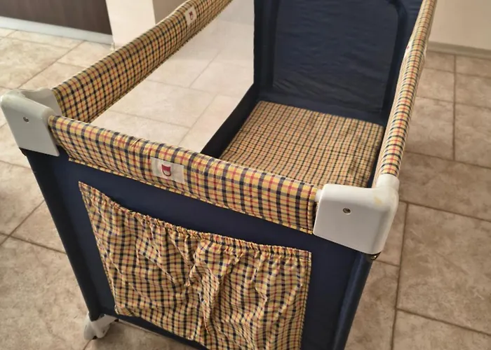 слънчев с прекрасна гледка, паркинг. *